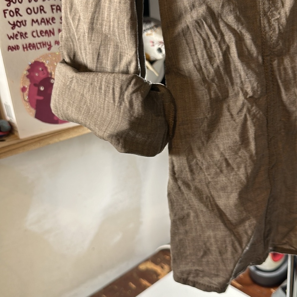 St. John Button Up. - image 7